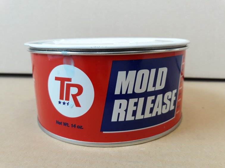 TR 104 Mold Release Wax 14oz Can